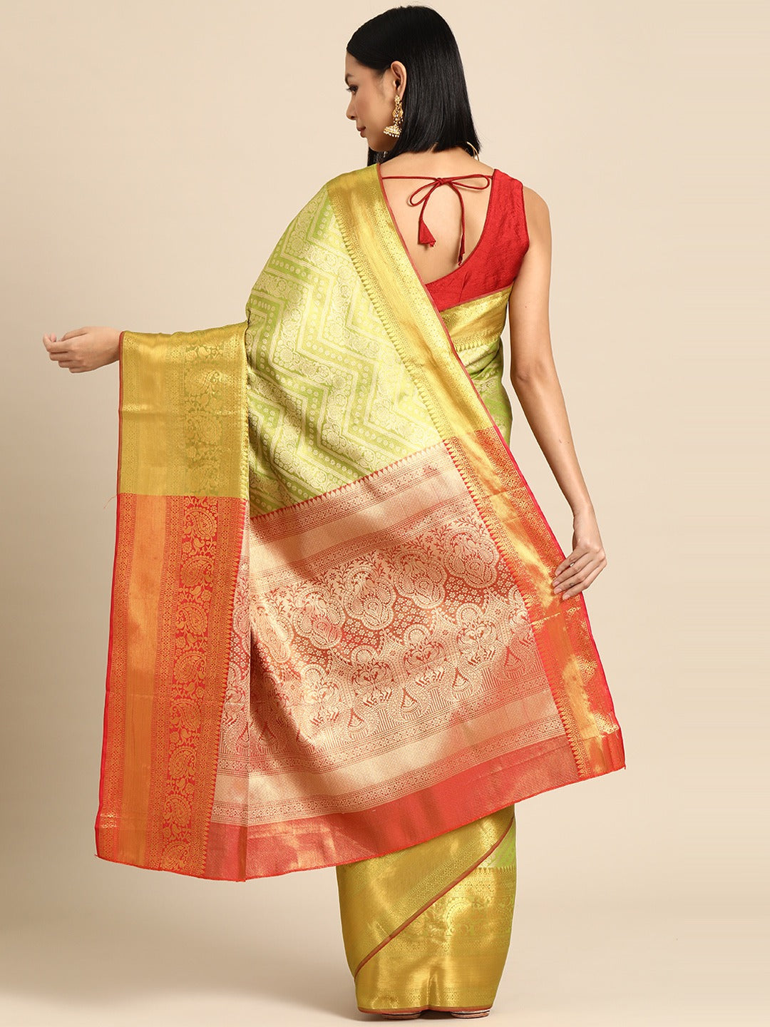 Saree