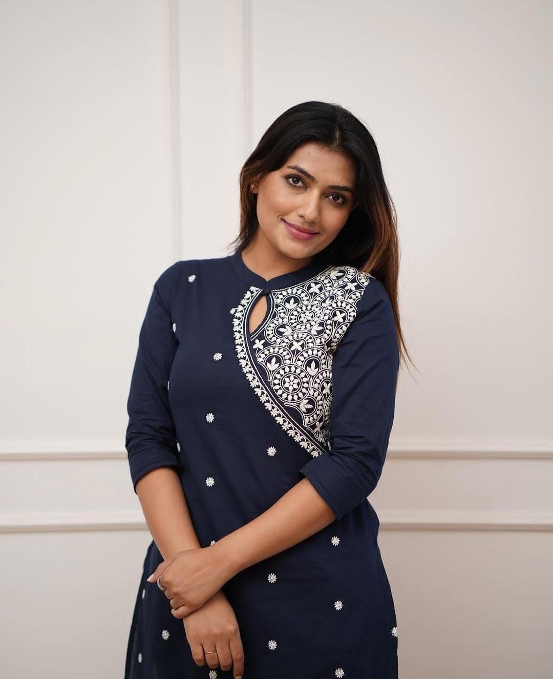 New Designer Kurti And Plazzo Set reyon Embroidery work